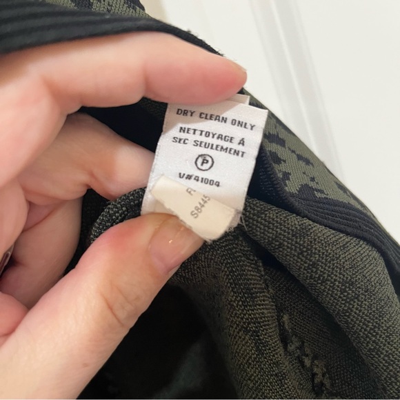 DVF Flote A-Line Stretch Knit Mini Skirt Mixed Reptile Print Size Large - Picture 9 of 11